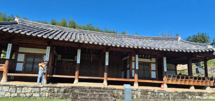 KakaoTalk_20251011_151236006.jpg