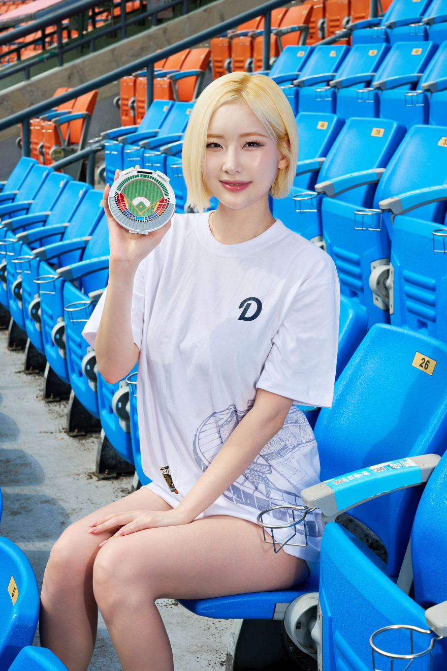 일반비_두산베어스, LG트윈스와 ‘굿바이 잠실’ 전시 팝업 개최_3.jpg