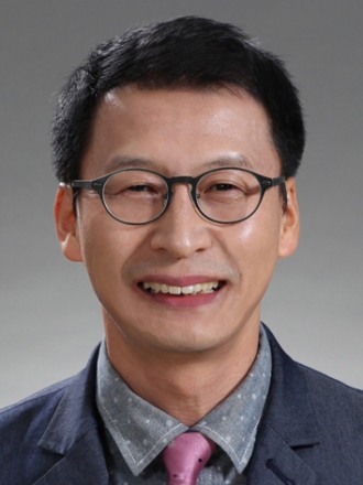공간재구조화로 행복한학교를 만든 서울용곡중학교 임규정 교장선생님을 만나다.